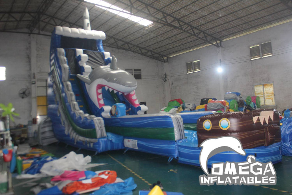 25FT Ship Wreck Shark Attack Water Slide